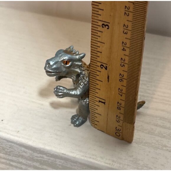 Elite Dragon Figure Baby Fantasy Figure Mythical Toy Major Trading Co. 2006 - Picture 6 of 6